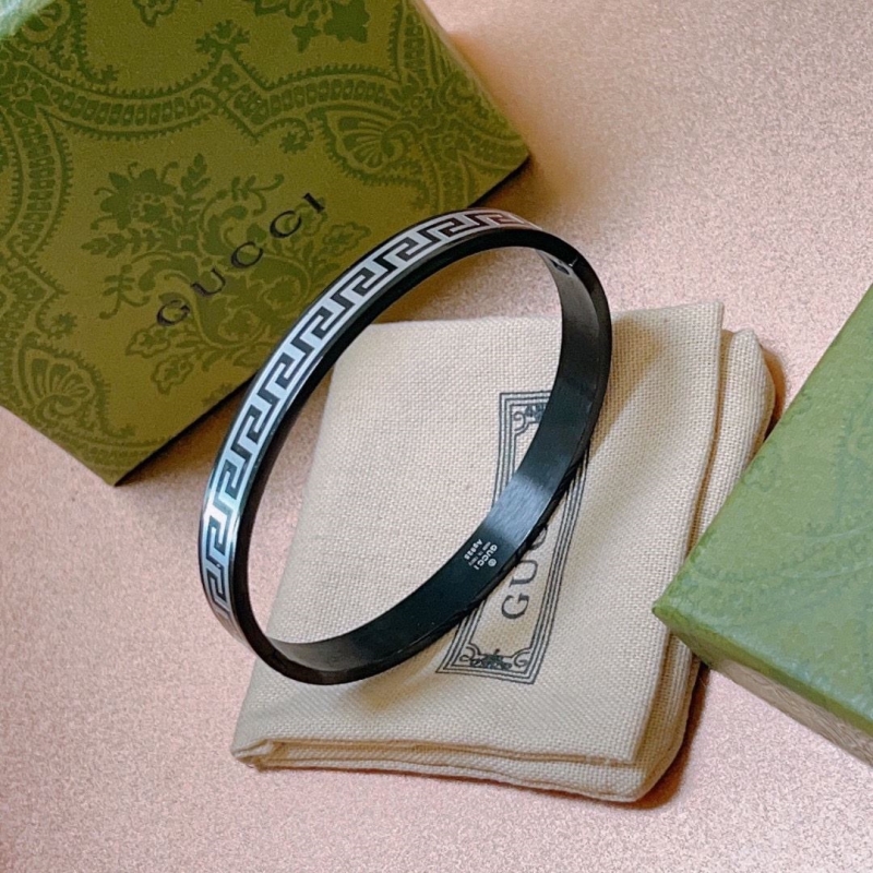 Gvc*1 bracelets